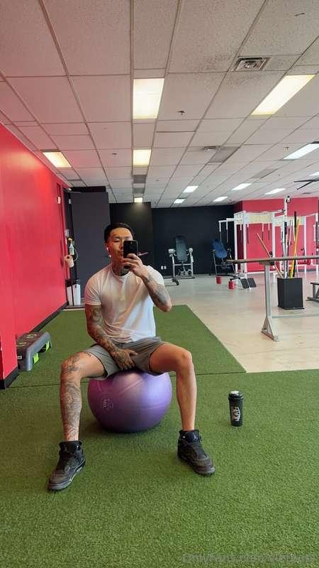 Wanna play this ball?🥵