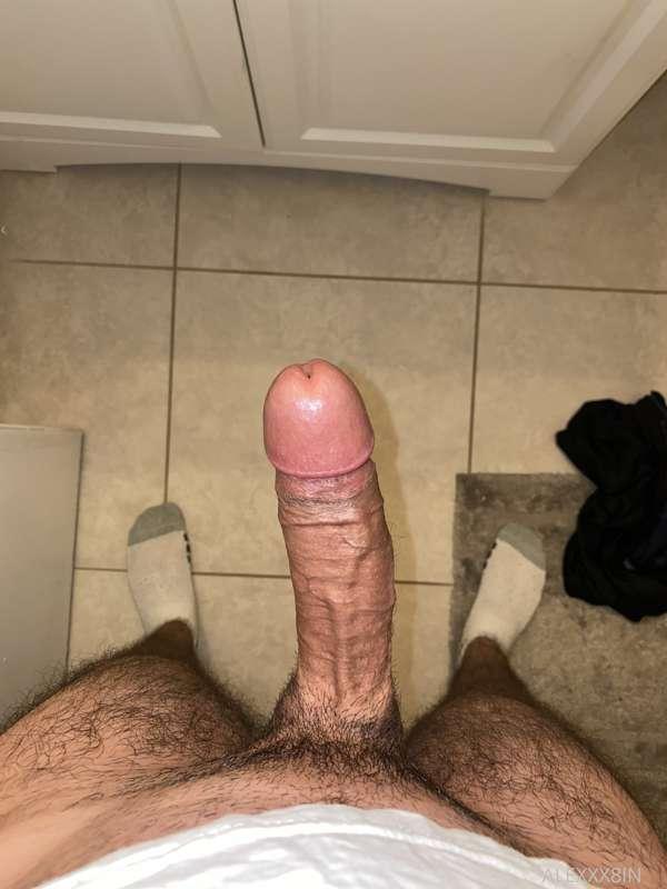 Do you think I have a pretty dick? 😈