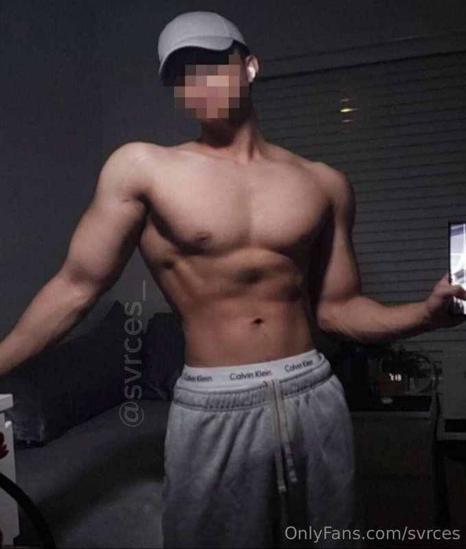 One look, give em whiplash