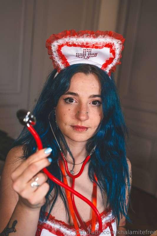 Need a diagnotisc? Let me nurse you 🥰