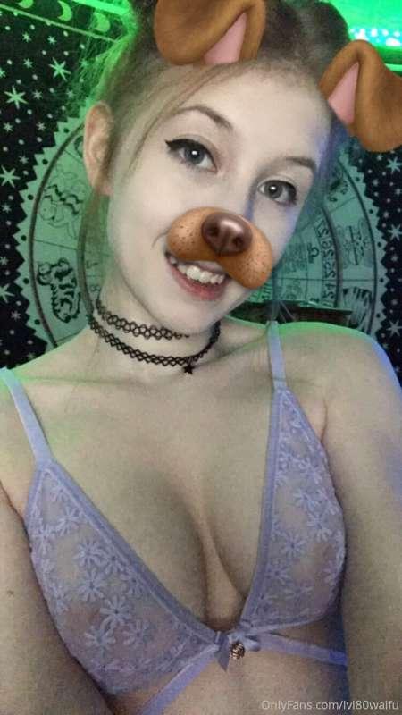 I look pretty good with snapchats "thot filter" no?