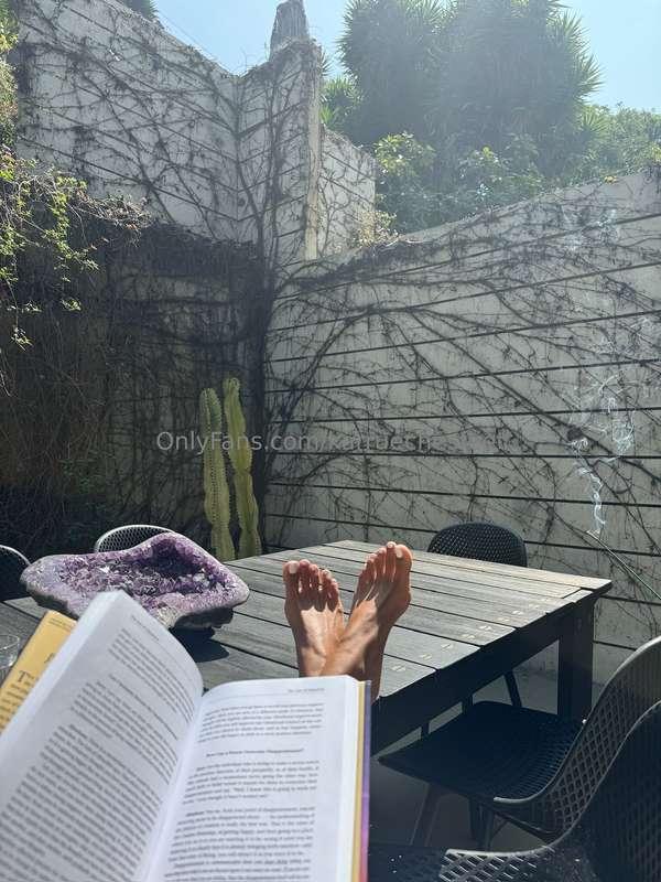 🔮