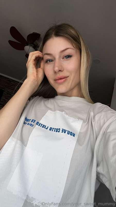 This morning I woke up to a ray of sunshine that stubbornly ..