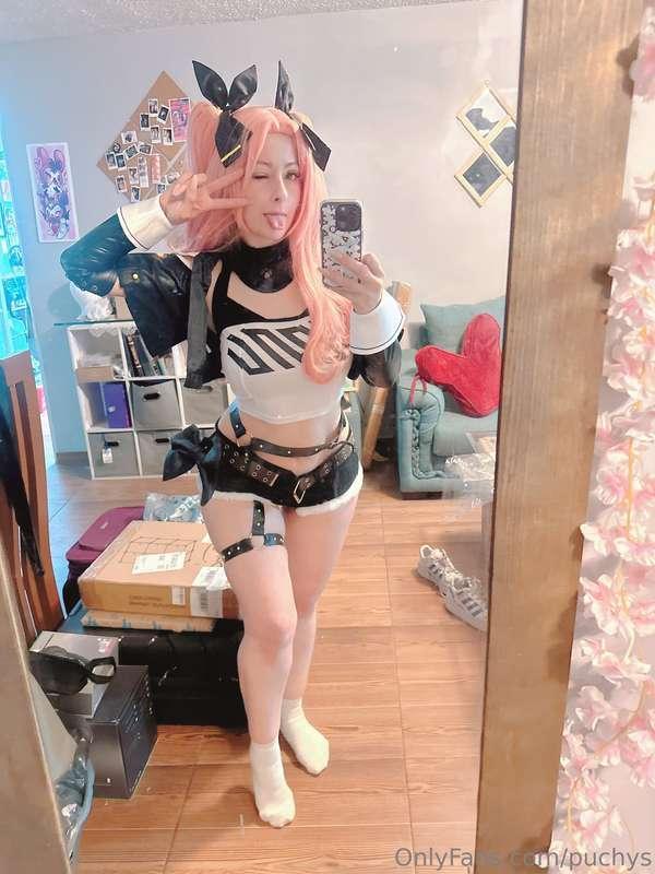 Por cierto hay cosplay nuevo 🤭