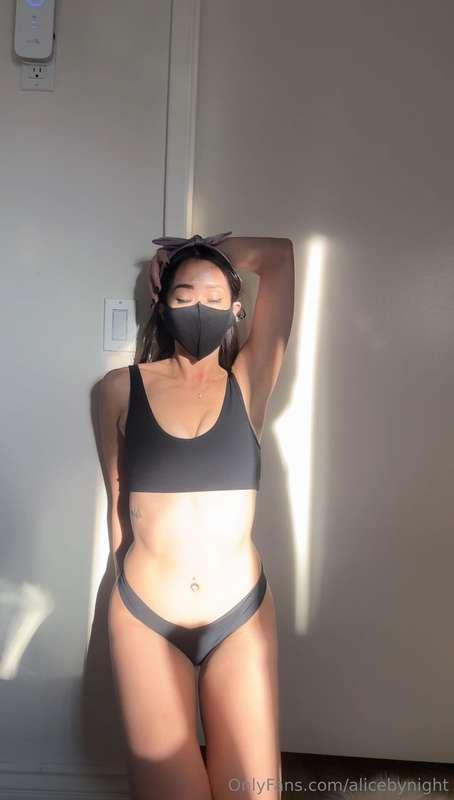 Can you pin me to the wall and f*ck me hard, pretty please? ..