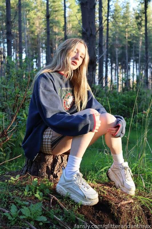 glitterandanthrax image #5