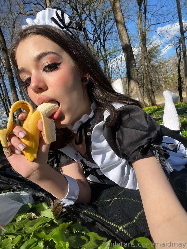 I love adding this fruit 🍌 to my 👄