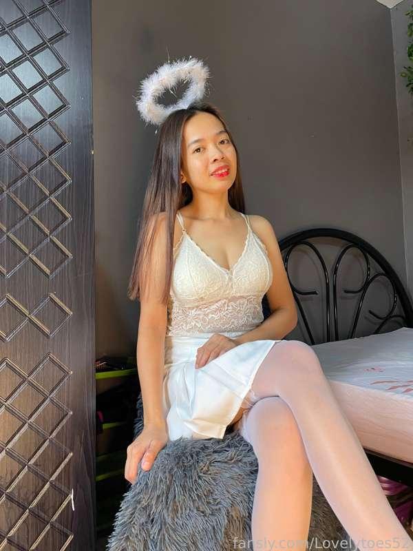 lovelytoes52 image #1