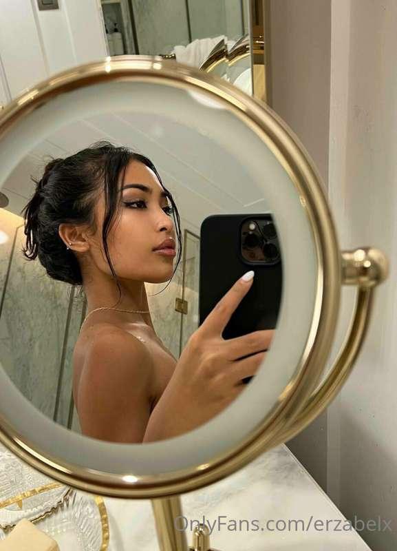 do i look good for you 😏