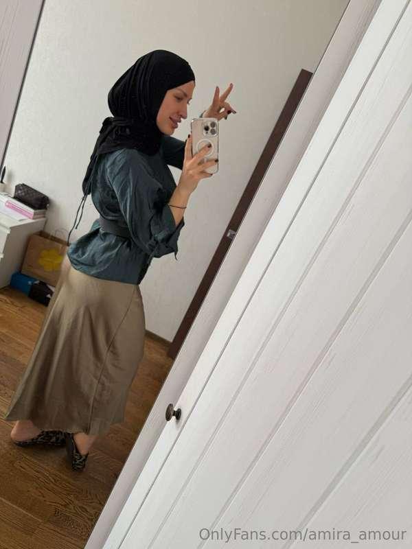 The evening air is filled with calm ☺️ The mood is as peacef..