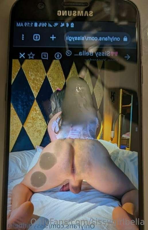 Love seeing cum tributes like this one, it makes me so horny..