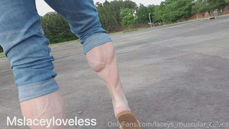 laceys_muscular_calves image #3