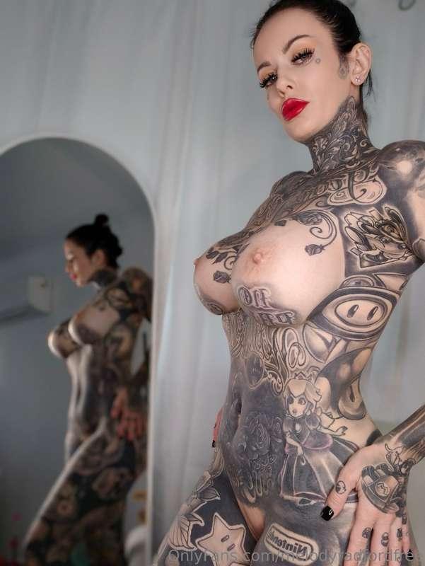 God I'm sexy 🤤