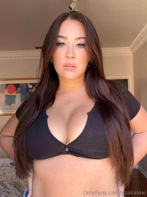 something's missing😈🍆💦