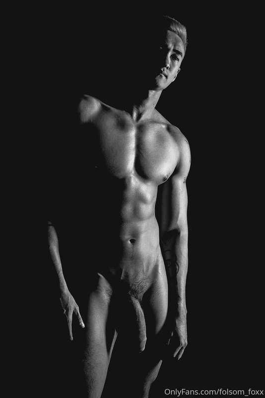 One of my earlier shoots and first times modeling profession..