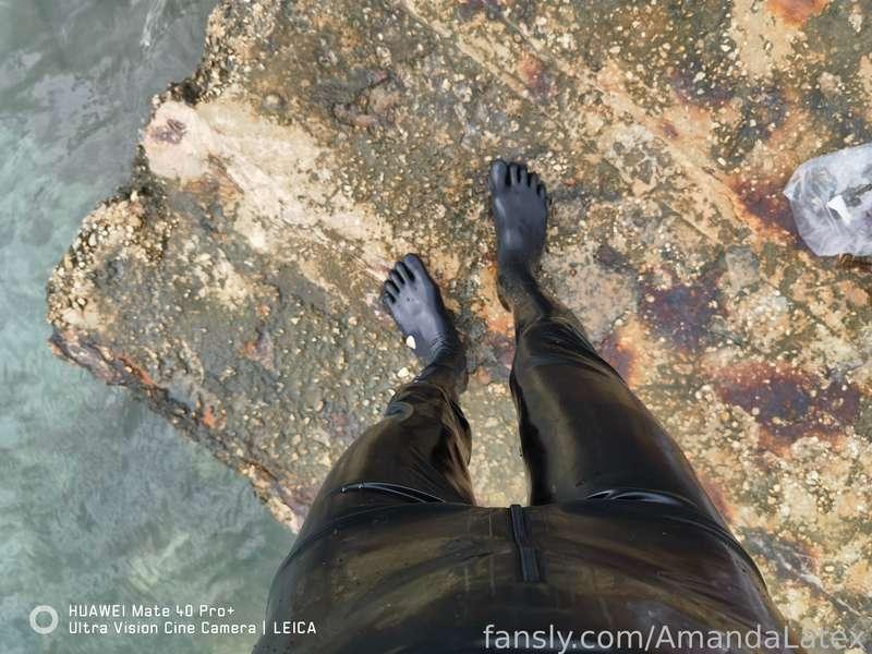 amandalatex image #7