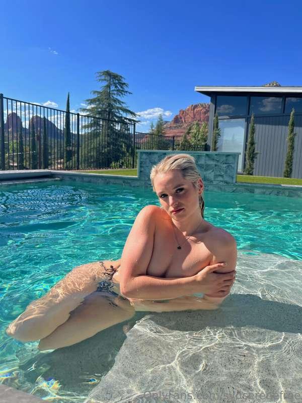 Edit pool side😎