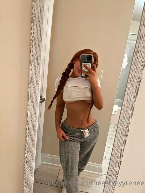 Waiting for you to come over so you can fuck me 🍆 and pull m..