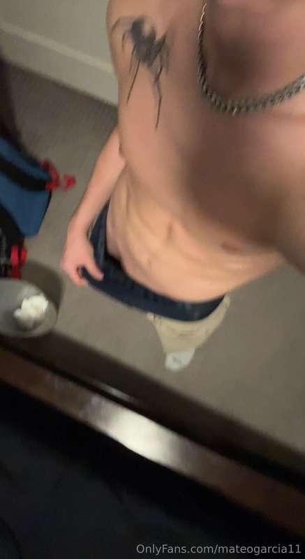 I need a hand with this😉