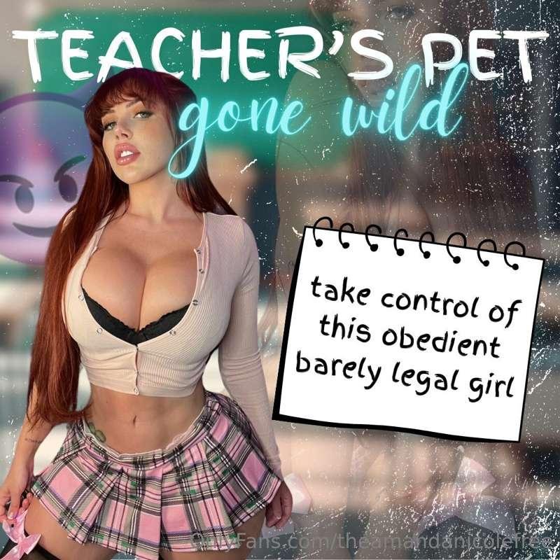 ### PUNISH MY 18 YR OLD PUSSY 😵
I was late to class ***AGAIN..