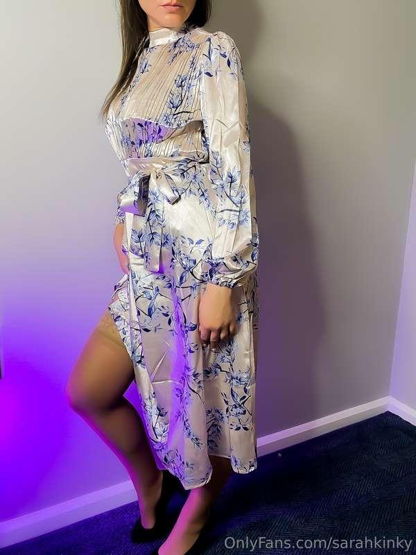 I love wearing sexy lingerie under a modest dress 😈