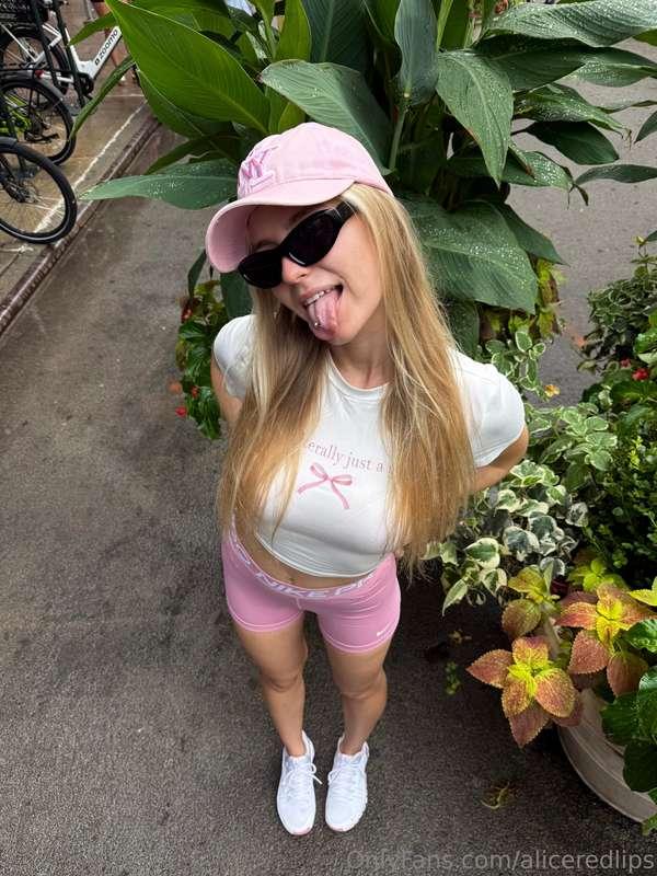 I'm not ready for the cold, I WANT more sunshine and lots of..