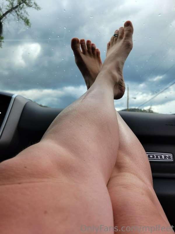 🥵👣