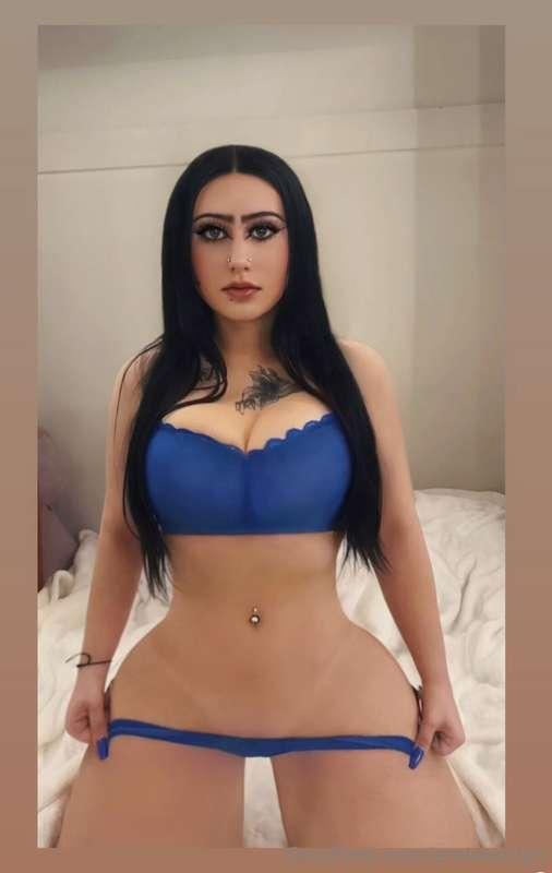 on my knees for you 👀