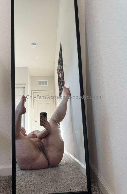 bootynbodyqueen image #0