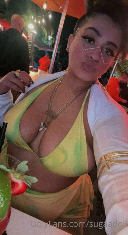 Miami VICE 🤪
Sneaky Sex video up ina few 🥵