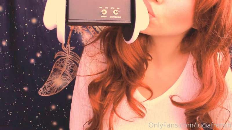 asmr 3dio ear eating/kissing -24 minutes
wet mouth sounds
bi..
