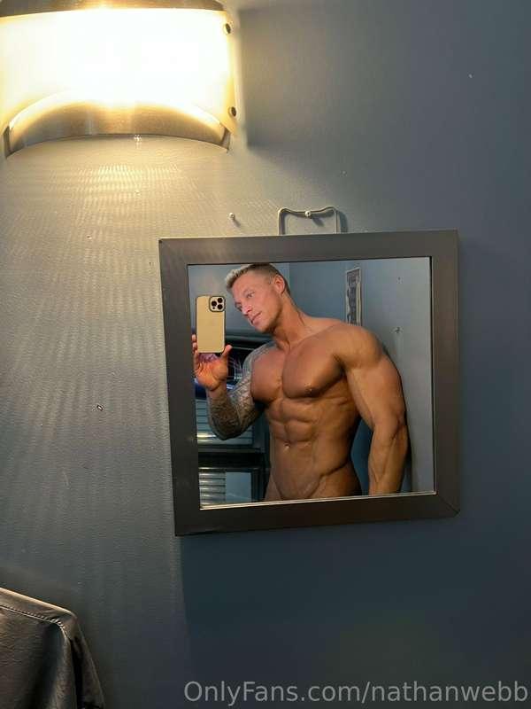 Should I move the camera a little higher ? 🍆 😇