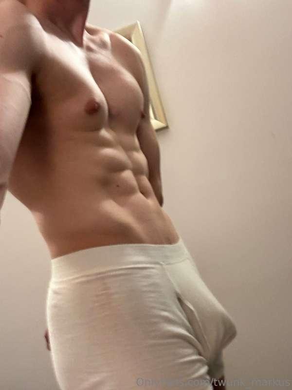 Want to see the pic without underwear? 😈