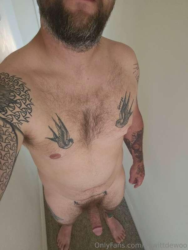 Woke up horny just need a hole to use now.