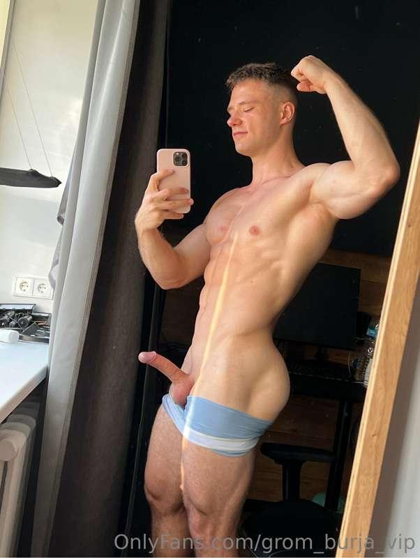 Showing my dick to my neighbours 😏💦