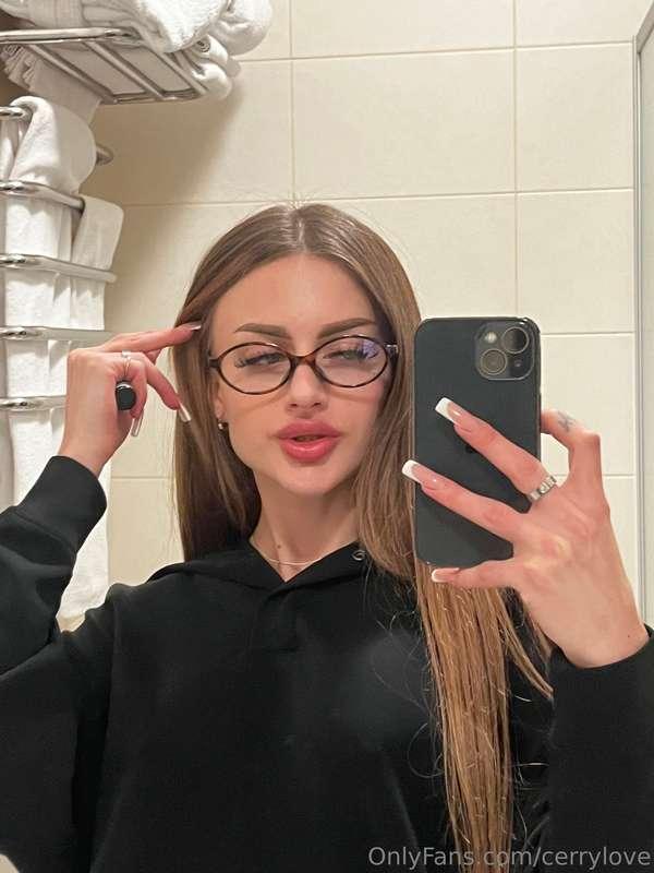 some selfies, ahah🥰