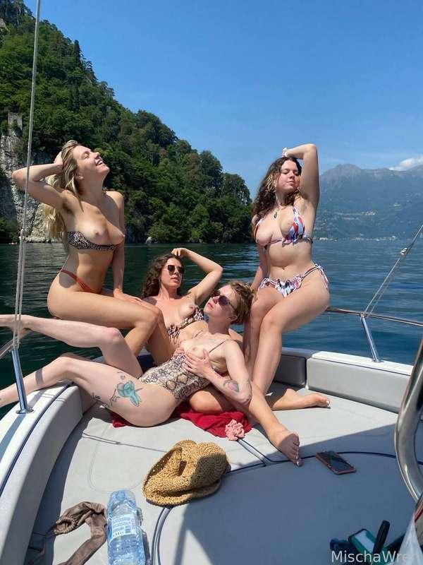 mischagoeswild image #0