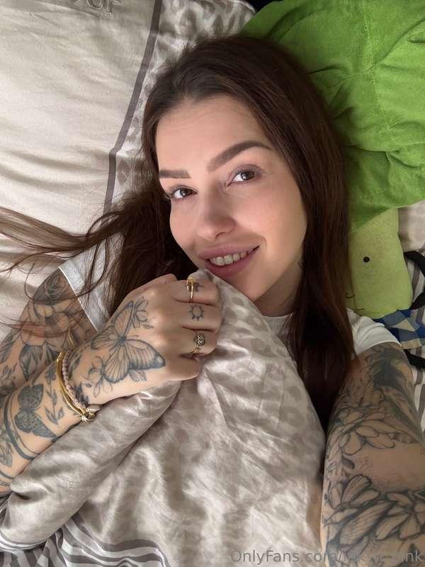 My bed is my best friend today!!😋 Although it could change i..