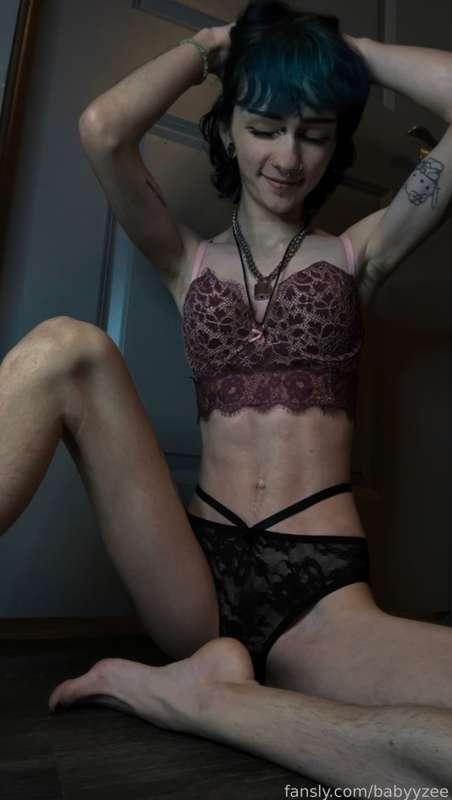 babyyzee image #0