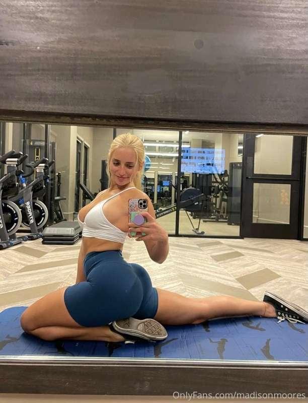 training to be the olympic dick riding champion 🏆