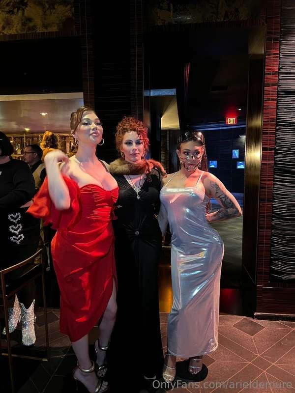 TEA AWARDS TONIGHT! I had so much fun with my girl! I apprec..