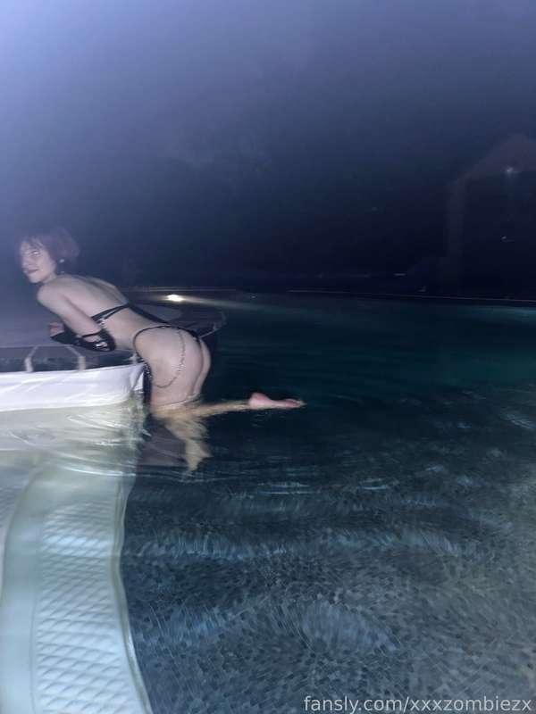 xxxzombiezx image #23