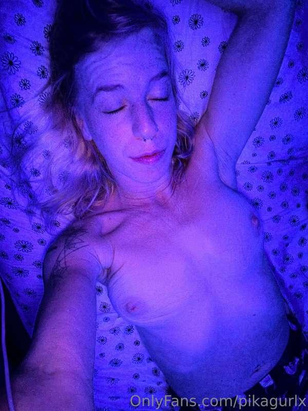 Hi :3