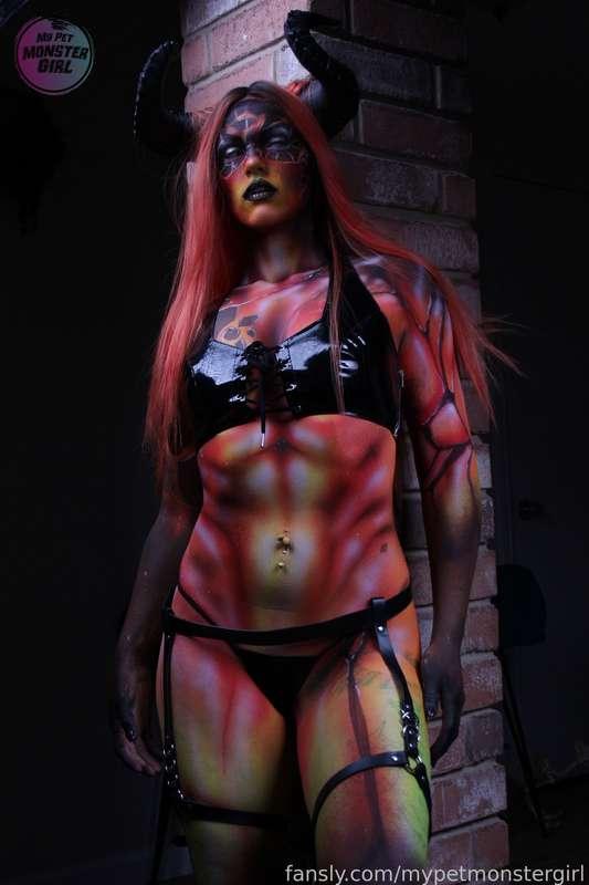 mypetmonstergirl image #1