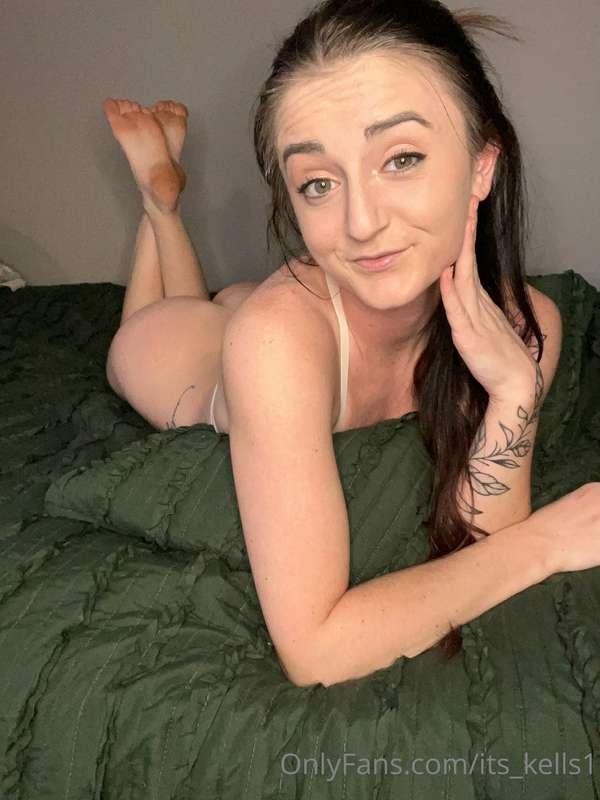 I’m glad you’re here now DM me so we can get naughty 😈