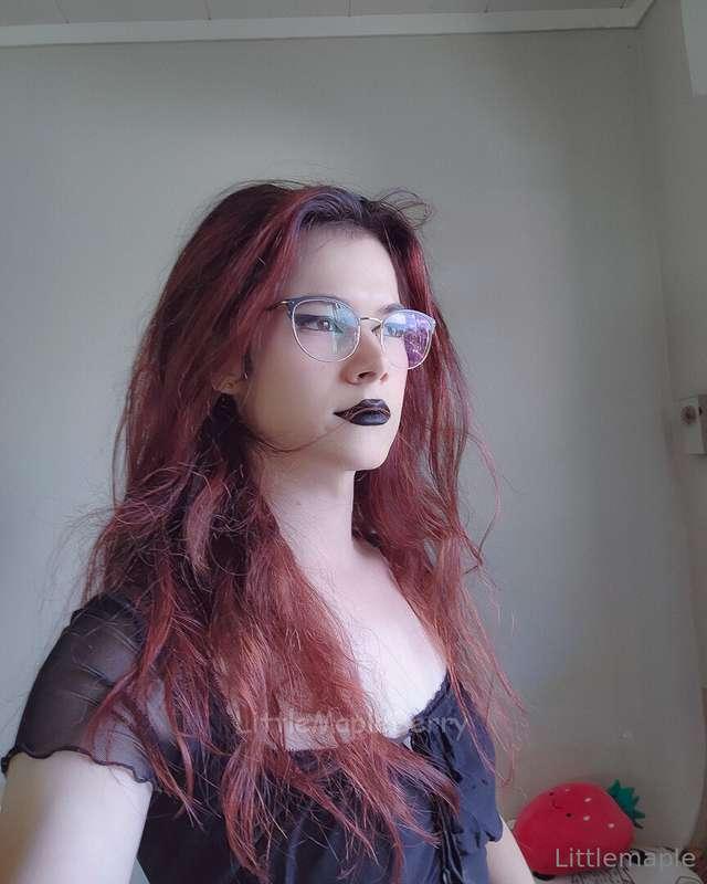 Deep reddish brown 🥰