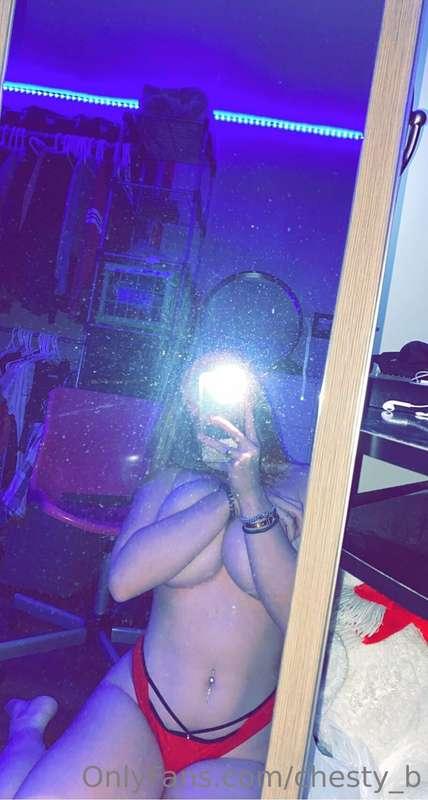 💋
