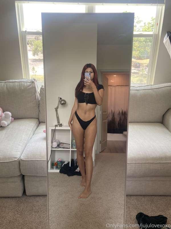 who likes long legs ?