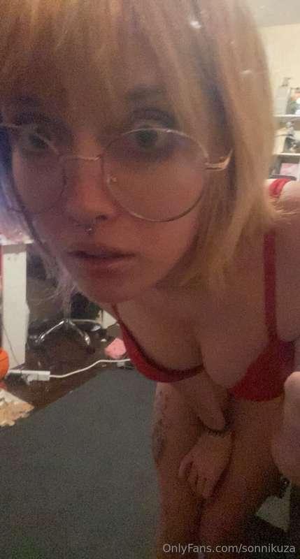 20 subscribers special, some old pics from when I was blonde..