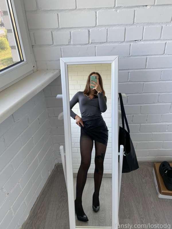 When I was at school, I always dreamed of being like my English teacher. She always looked so good and hot, dressed so sexy 🔥🔥🔥 Do you think this outfit looks sexy enough?

#fyp #pantyhose #skirt #dominant #heels #student #schoolgirl #hairy #fatpussy